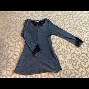 SOFT SURROUNDINGS Tunic With Velvet Detail